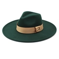 Close-up of wool fedora hat with beige ribbon and golden bee metal emblem detail - M (56-58cm) / Dark Green