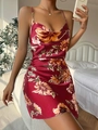 Vestido lencero de satén granate con estampado floral y tirantes finos ajustados - S / Rojo Vino Crisantemo