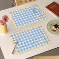 Blue and white checkered placemats with yellow scalloped edges and bow patterns - 30*45cm (1 Piece) / Blue & Yellow (Unexpected Laugh)