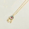 Collana boho dorata con ciondolo occhio del male rosso e tre ciondoli a foglia - Pendaglio a Foglia / Foglia Rossa