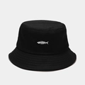 Dettaglio del ricamo a spina di pesce bianca e delle cuciture sul cappello pescatore nero - M (56-58cm) / Nero