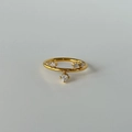 Minimalist 18k gold plated ring featuring a delicate snowflake zircon dangling pendant - US 6 / Gold
