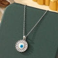Collier mauvais œil en acier argenté avec zircons rectangulaires autour du pendentif - A14-argent