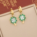Collana a fiori a due strati con orecchini a quadrifoglio verde e bianco in scatola beige - Orecchini a Quadrifoglio a Righe (3#)