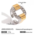 Dettaglio anello bicolore a coste con diametro di 17,4 mm e peso di 9,5 grammi - Spirale Bicolore