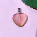 Pendentif cœur en cristal rose et jaune-vert avec bélière argentée sur fond rose - 67-Jaune Rose Givré