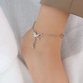Cavigliera d'argento con ciondolo a farfalla, nappe e cristalli dallo stile minimal - Color Acciaio