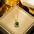 Collier élégant plaqué or 18 carats avec pendentif zircon vert émeraude et halo de pavé - Or Zircone Vert Émeraude (580)
