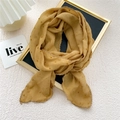 Pañuelo de lino y algodón amarillo jengibre con lunares y bordes de encaje - Amarillo