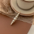 Elegant gold hair clip featuring eight gradient white pearls on vintage ceramic decor - Gradient Pearl (3932-3)