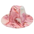 Dettaglio del motivo marmoreo rosa sul cappello fedora con design d'arte fluida astratta - Stile marmo astratto nei toni del rosa (Colore 05) / M (56-58cm)