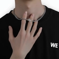 Collana da uomo in acciaio al titanio con catena cubana e pendente stella-croce - Stile in Lega (L159-A)
