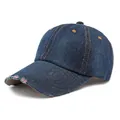 Berretto da baseball in denim blu scuro consumato con dettagli vintage e cuciture gialle - Regolabile / Blu scuro
