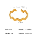 Anello ondulato in acciaio inossidabile dorato con finitura PVD 18K e dimensioni - Onda Semplice
