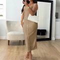 Elegantes beige Strick-Maxikleid mit Goldknöpfen und strukturierter Midi-Passform - S / Khaki