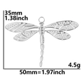 Detailweergave van zilveren libelle hanger met afmetingen 50mm breedte en 35mm hoogte - Zilver