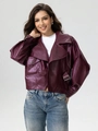 Giacca da donna in ecopelle bordeaux con colletto a bavero e fibbie metalliche chic - XS / Fucsia