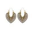 Boucles d'oreilles bohèmes ajourées avec motifs floraux en alliage doré vintage - Cuivre Antique Évidé (3567)