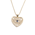 Goldene Herzkette mit blauem Evil-Eye-Anhänger und funkelnden Kristallen auf weißem Grund - Gold/Blau