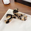 Classic tortoiseshell leopard print acetate bow hair claw clip for elegant styling - 10CM (Large) / Beige Tortoise Shell