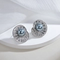 Elegante S925 zilveren oorknopjes met grijze parel en zirkoonblaadjes op witte zijde - Grijze Parel met Witte Zirkonia Zilveren Pin