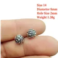 Detail of silver alloy beads with floral engraving, 8mm diameter and 2mm hole size - 14# (Diameter 8mm Hole 2mm)