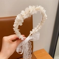 Elegant white floral headband with delicate lace ribbons for girls' hairstyles - Lace Flower Language
