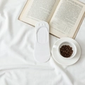 White low-cut cotton invisible sock with non-slip silicone and breathable mesh - One Size / White