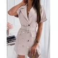 Detail of short-sleeve blazer dress with double-breasted buttons and belted waist - S / Apricot