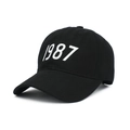 Klassische schwarze Baseballkappe mit weißem 1987-Nummern-Stickerei für Damen und Herren - Verstellbar / Schwarz