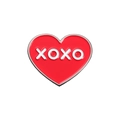 Rode emaille speld in de vorm van een hart met witte XOXO-tekst en zilveren randen - Rode Hart XOXO Broche (QHXZ1602)