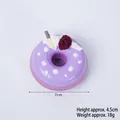 Modello di ciambella viola in PU con bacche, calamita da frigo diametro 7 cm decorativa - Viola-Mirtillo Rosso