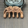 Sandalwood head massage comb with five round teeth and carved peony flower patterns - Golden Sandalwood Peony Flower Carving