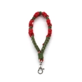 Handgefertigter Erdbeer-Schlüsselanhänger aus Baumwolle mit silbernem Karabinerverschluss - Armband-Stil / Silberner Schlüsselanhänger / Rot