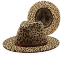 Vista dettagliata del cappello fedora leopardato con trama in feltro e fibbia in pelle marrone - M (56-58cm) / Cinturino in Pelle Sottile Marrone Scuro Fibbia in Metallo Fedora Leopardata (3)