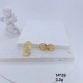 Makro-Detail des goldenen Unendlichkeits-Schmuckverschlusses mit Zirkonia-Besatz - Gold Unendlichkeitssymbol Verschluss / 14*29mm