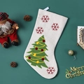 Calza natalizia in lino beige con albero ricamato verde e fiocchi di neve rossi - Tessuto di canapa / Albero di Natale