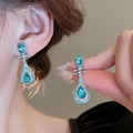 Boucles d'oreilles chinoises en forme de goutte avec gemmes vertes et émail bleu - Pierre Précieuse en Forme de Goutte d'Eau Cyan (44#)
