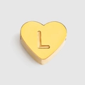 Heart-shaped gold-plated pendant bead with letter L engraving for DIY jewelry making - Letter L / Gold
