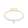 Natur-Süßwasserperlenarmband mit goldenem Diamant-A-Anhänger und verstellbarer Kette - Buchstabe A