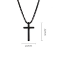 Vue détaillée d'un pendentif croix en acier inoxydable noir avec dimensions de 30 mm par 18 mm - Noir Petit
