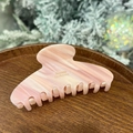 Pinza para el pelo rosa efecto mármol con texto dorado Barrette La France de lujo - Rosa Crema de Mantequilla - Cabeza Redonda 8 Dientes