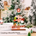 Decorazione da tavolo ad albero in legno con stella rossa e scritta festiva a quadri - Gnomo con Cappello Rosso