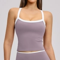 Débardeur de yoga lilas avec liseré blanc contrasté et dos ouvert sport - Violet Taro