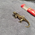 Vintage bronze lizard figurine with detailed scales and spine texture for desktop decor - Large Lizard