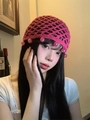 Bonnet en crochet fait main rose fuchsia avec perles roses, style bohème ajouré chic - Taille unique / Rose Rouge