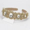Diadema barroca blanca con grandes cristales y cuentas doradas para fiestas elegantes - Blanco lechoso