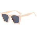 Retro vierkante zonnebril in crème met donkere glazen voor dames en heren 2025 trendy - Beige