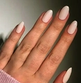Detalle de uñas postizas largas en forma de almendra color rosa pálido cremoso - Estilo Almendra Larga Rosa Pálido (CW523) / 24 Piezas/Juego