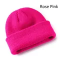 Outdoor Rippstrick-Beanie-Mütze in Rosenrot für Wärme und Wintersportaktivitäten - Rosenrot